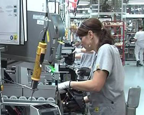 L’Italia eccelle nell’export, ma la produttività resta il nodo critico. Il rapporto 2025 di Confindustria