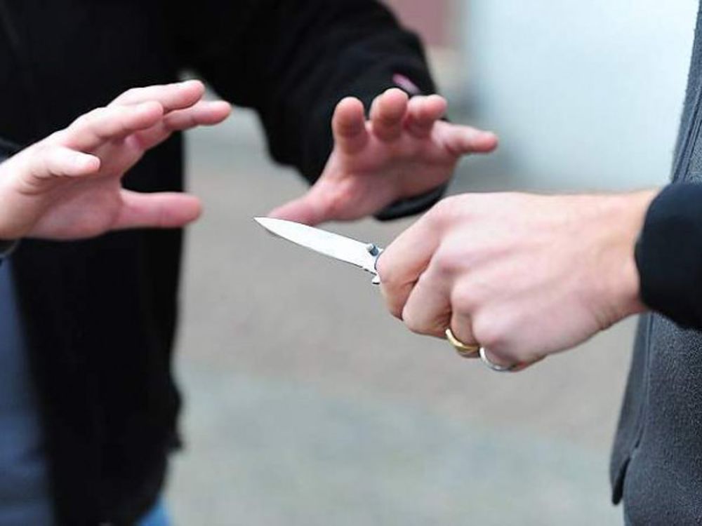 Paura a Torino – Accoltellato in strada per una lite, uomo arrestato per tentato omicidio