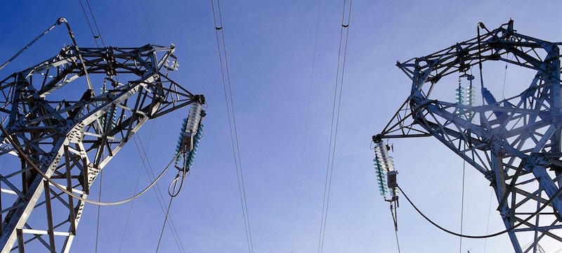 A Torino continuano i black out: più di 15 negli ultimi giorni. Disagi, negozi bloccati e problemi nelle strade