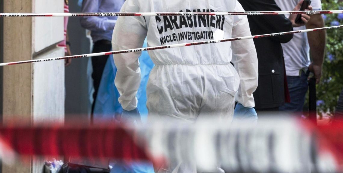 Tremendo dramma in Lombardia – Figlio 25enne accoltella e uccide il padre dopo una lite: il dramma