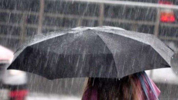 Milano – Maltempo, oggi la fase più acuta. Forte vento, grandine e temporali. La situazione