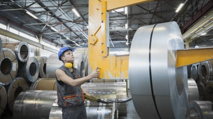 Acciaio europeo: tra crollo annunciato e tensione emotiva. Come il cortocircuito Chip acciaio sta scuotendo i mercati