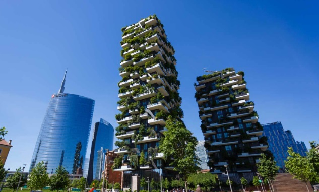 Milano – A fuoco appartamento a City Life, famiglia intossicata. Cosa è successo