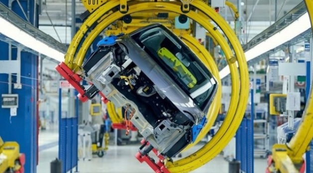Stellantis, Stabilimenti Italiani a Rischio Chiusura entro il 2025. – L’ annuncio allarmante