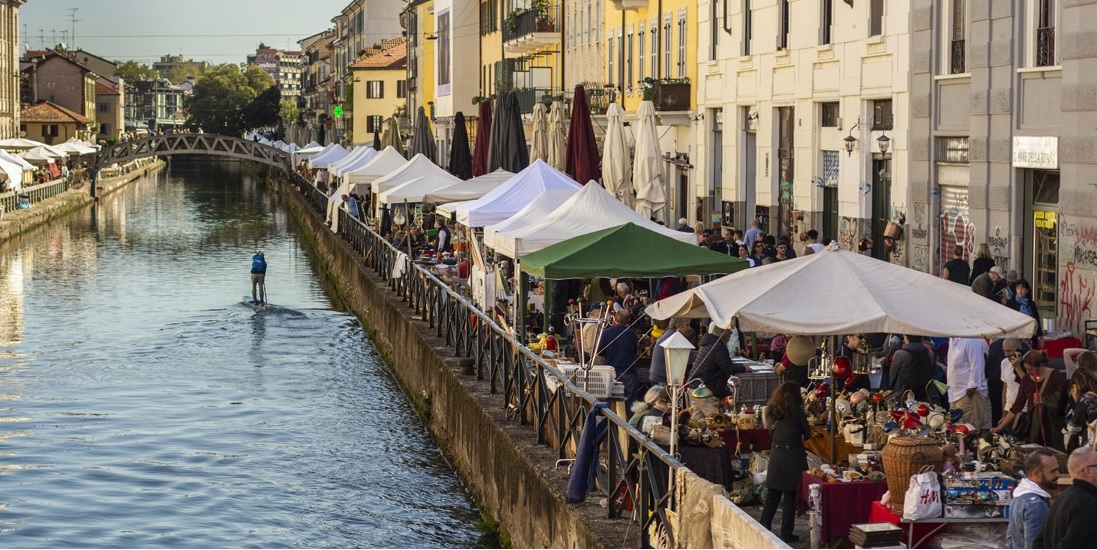 A Milano torna il grande Mercatone dell’Antiquariato – Atmosfera ‘storica’ sui Navigli