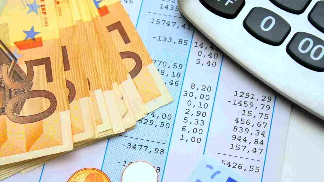 Manovra 2026: taglio dell’Irpef e premi detassati