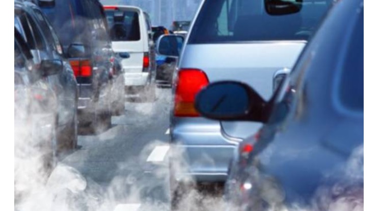 Torino – Slitta di un anno il blocco totale delle auto diesel Euro 5. Ecco cosa cambia