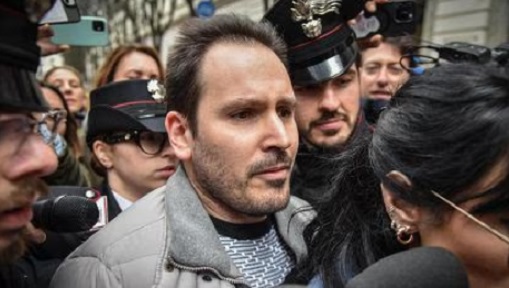 Garlasco, ira della madre di Sempio: “Mio figlio non ha ucciso nessuno. sono stufa di sentire falsità”