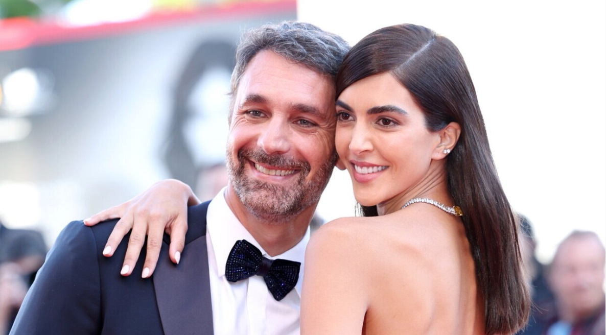 Corona rivela: “Raoul Bova ha tradito Rocio Munoz, ecco chi è l’amante”. E mostra le prove