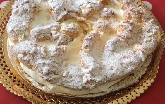 Torino – Addio alla signora della ‘Torta Trapeziana’. E’ morta Rosanna Uva, nella sua pasticceria fu creato il mitico dolce torinese