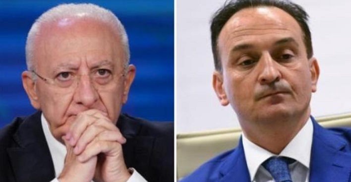 Torino – De Luca ‘sfotte’ Cirio sui mezzi pubblici gratis per gli studenti:  “Malvivente sabaudo, noi lo facciamo già da anni”