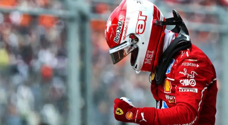 Ferrari, Furia Leclerc. Crolla, resta fuori dal podio e sbotta: “Auto inguidabile, è frustrante!”