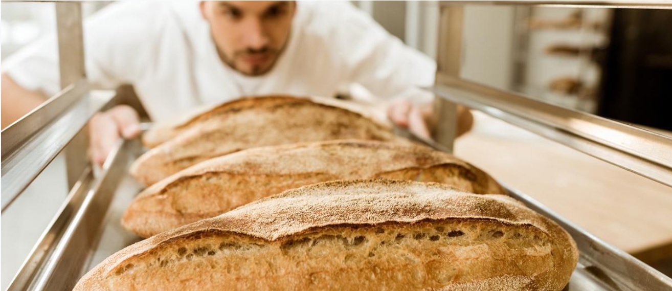 A Milano ‘Pane in piazza’, nel cuore della città: il più grande evento di solidarietà, fra panini, focacce e dolci