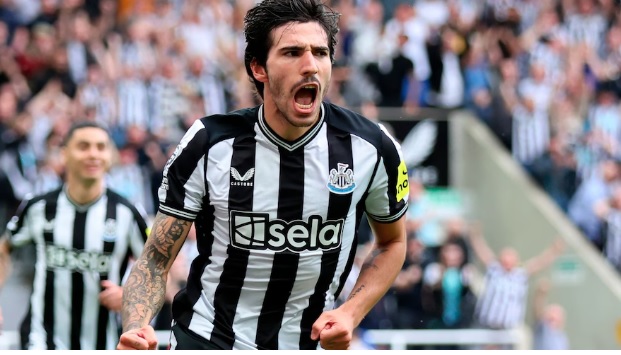 La Juventus punta su Tonali – Trattativa avanzata col Newcastle, Vlahovic pedina di scambio.