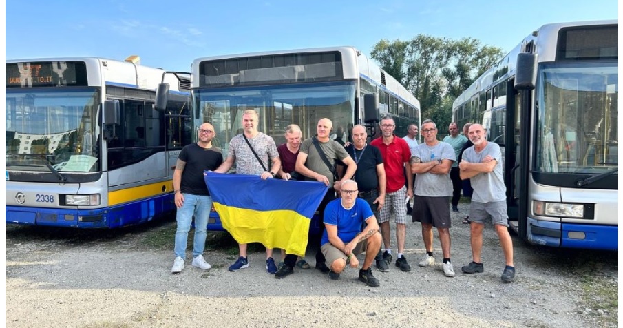Torino sostiene l’Ucraina – E’ arrivata la flotta di autobus GTT a Kharkiv: faranno ripartire i trasporto pubblico della città