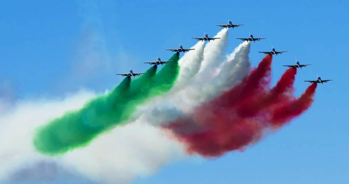 A Milano è il giorno delle Frecce Tricolori: uno spettacolo nel cielo – Ecco a che ora passeranno INFO