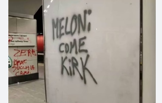 Torino – “Meloni come Kirk”, è polemica sulla scritta appara a Porta Susa. Crosetto: “Fatto gravissimo e inaccettabile”