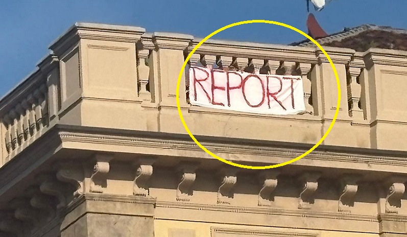 Torino si  s chiera con Ranucci – In piazza San Carlo lo striscione in solidarietà al giornalista di Report