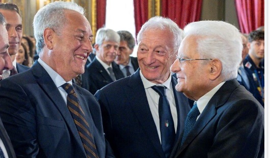 Julio Velasco da Mattarella, dopo la vittoria Mondiale: “Le ragazze hanno difeso la bandiera italiana e l’hanno portata al massimo nel mondo”