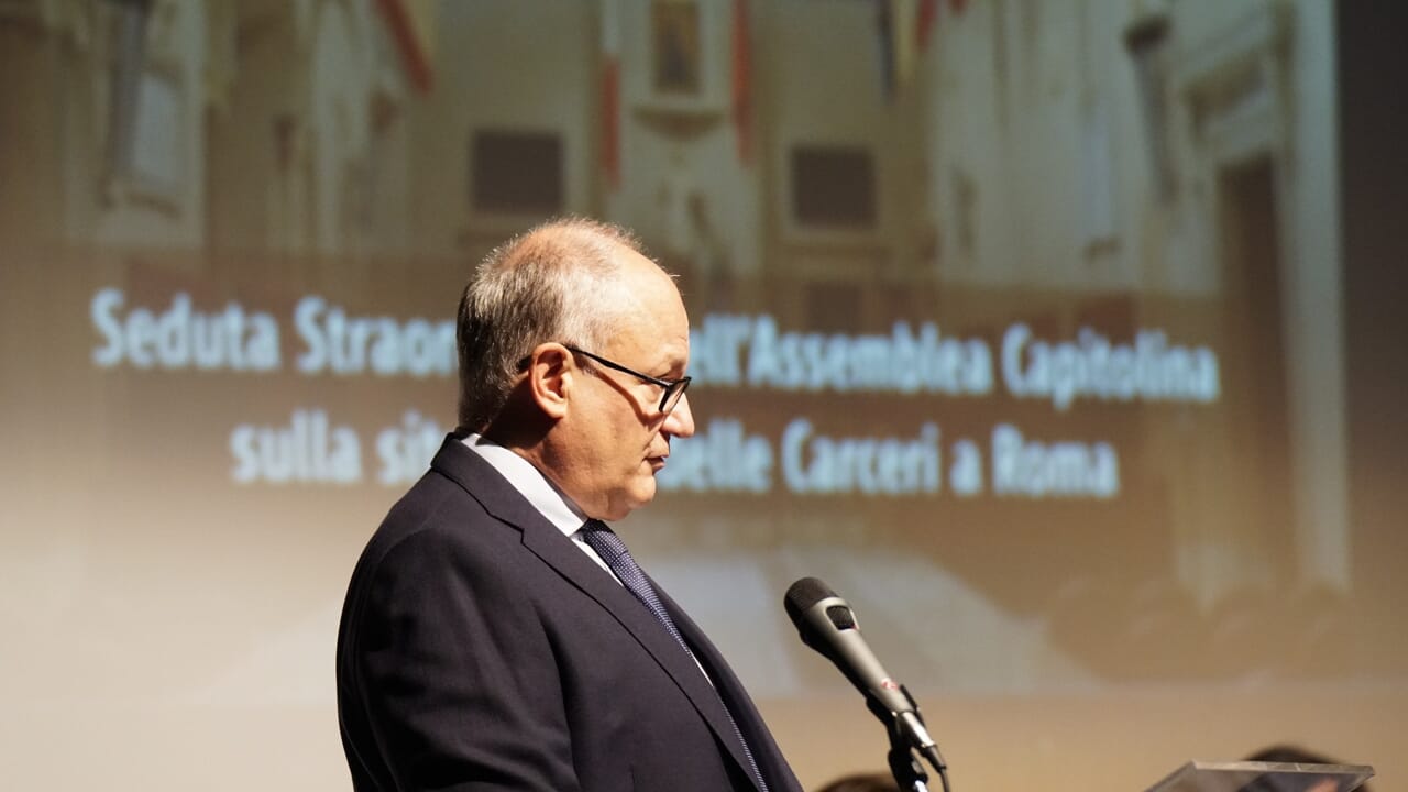Gualtieri presenta il bilancio di metà mandato: “Roma è di nuovo bella”