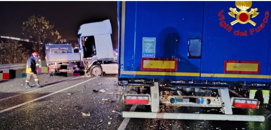 Milano – Dramma sulla Statale: tremendo impatto contro Tir. Muore a 23 anni