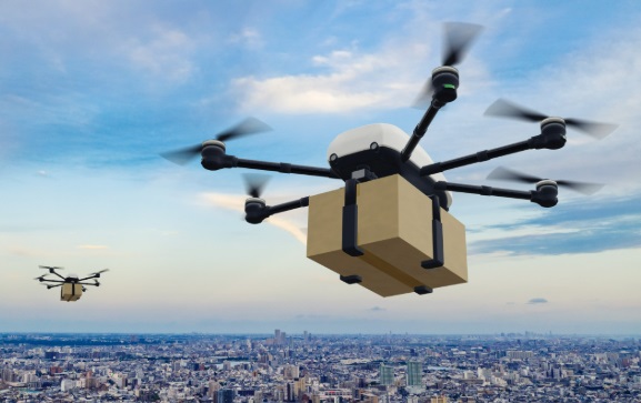 Amazon, blocca il progetto di consegna con i droni in Italia: “Non ci sono le condizioni”. Ecco perché