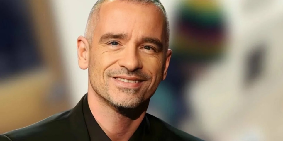 Milano – ll vicino di Eros Ramazzotti a City Life gli ha chiesto 200mila euro di danni: “Mi ha distrutto casa”. Cosa è successo