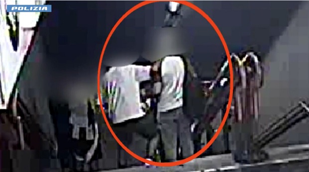 Milano – Violenta rapina in Metro con spray urticante. Tre arresti, inchiodati dai video