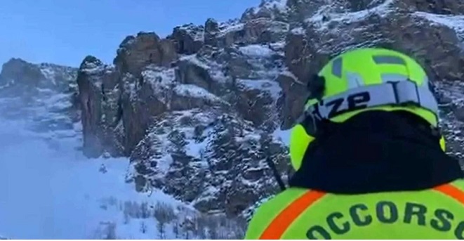 Valanga in Val di Susa, la buona notizia: “Nessuna persona  coinvolta”. L’intervento