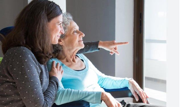Torino – Caregiver familiari, ascoltate le associazioni: “Il Piemonte sostenga concretamente chi ogni giorno si prende cura di una persona fragile”