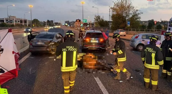 Lombardia – Cavalli in fuga sulla Statale: maxi tamponamento. 4 feriti