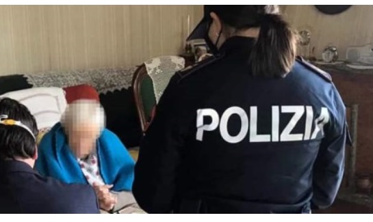 Milano – Nonna eroica: a 83 anni architetta un piano con la Polizia, sventa truffa da migliaia di euro e fa arrestare una banda di criminali. Cosa è successo