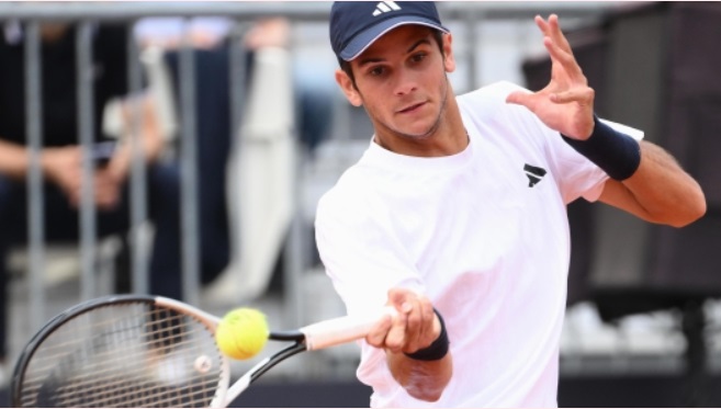 Il tennis ha una nuova stella: il 19enne Jodar – Non ha un super coach o un super team: viaggia solo con suo padre. La storia