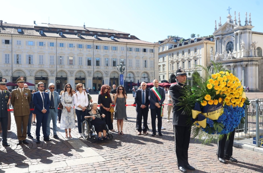 Torino non dimentica – La città ha ricordato le vittime di piazza San Carlo: la cerimonia