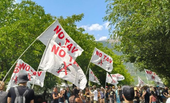 Torino – Rosso e Fontana (FI) contro Lo Russo: «Capolavoro del sindaco, che getta benzina sul fuoco rilegittimando la piazza No Tav»