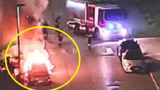 Torino – Brucia le auto nella notte: il piromane torna a colpire, ecco le zone